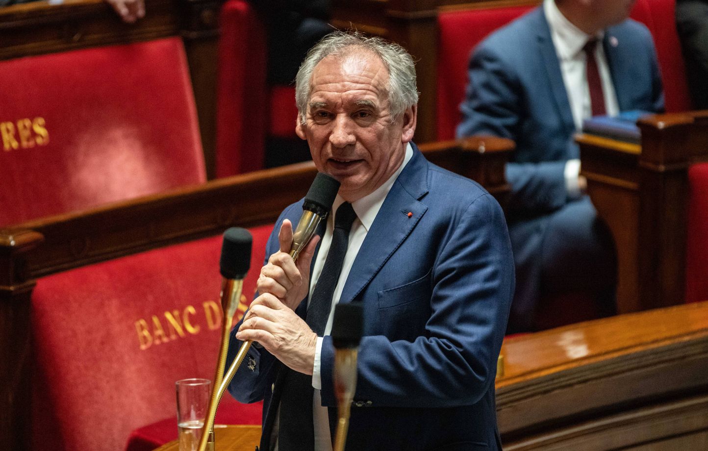 François Bayrou consulte toujours, le gouvernement connu dans la journée ?…